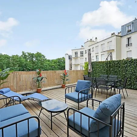 A Delightful Studio With Terrace Апартаменты *